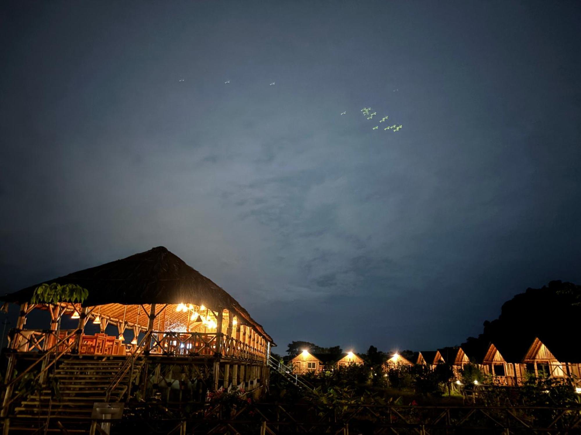 Mowgli'S Cafe Hampi & Guest House Екстер'єр фото